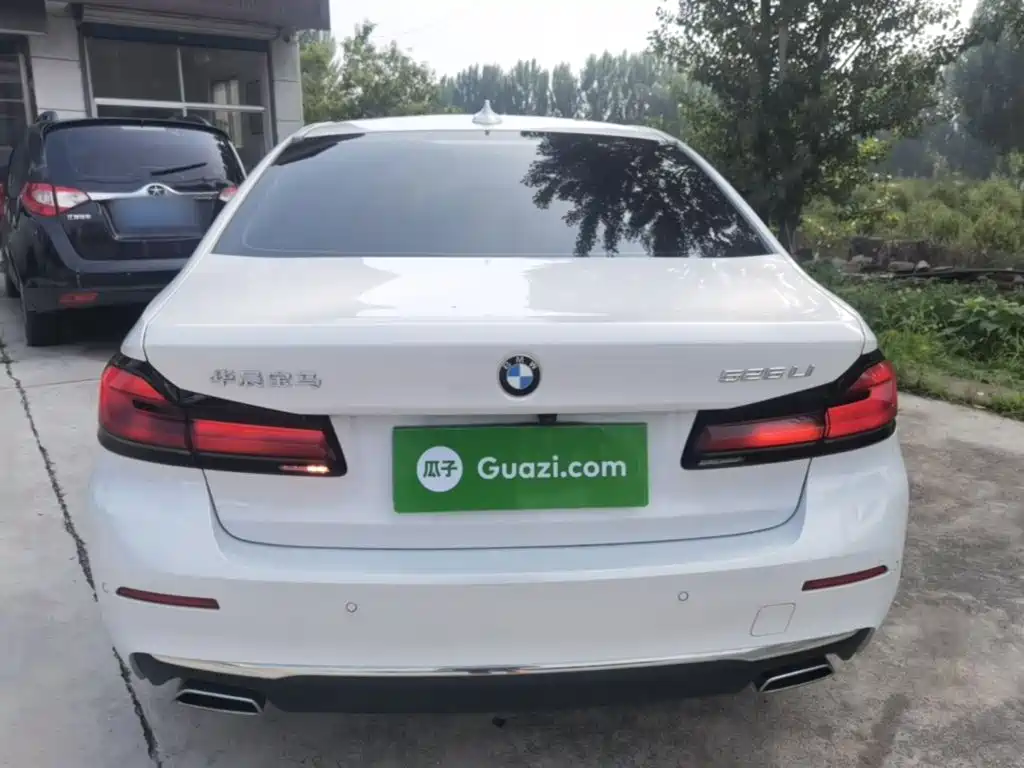 BMW 5 Series 2022