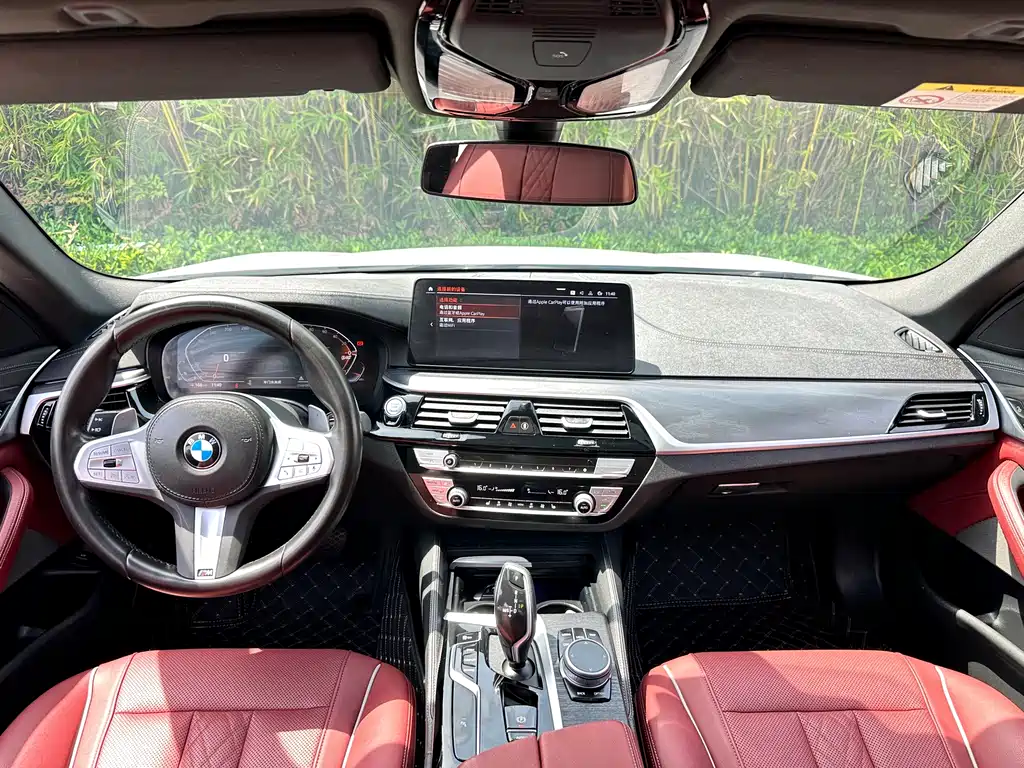 BMW 5 Series 2023 — фото 3