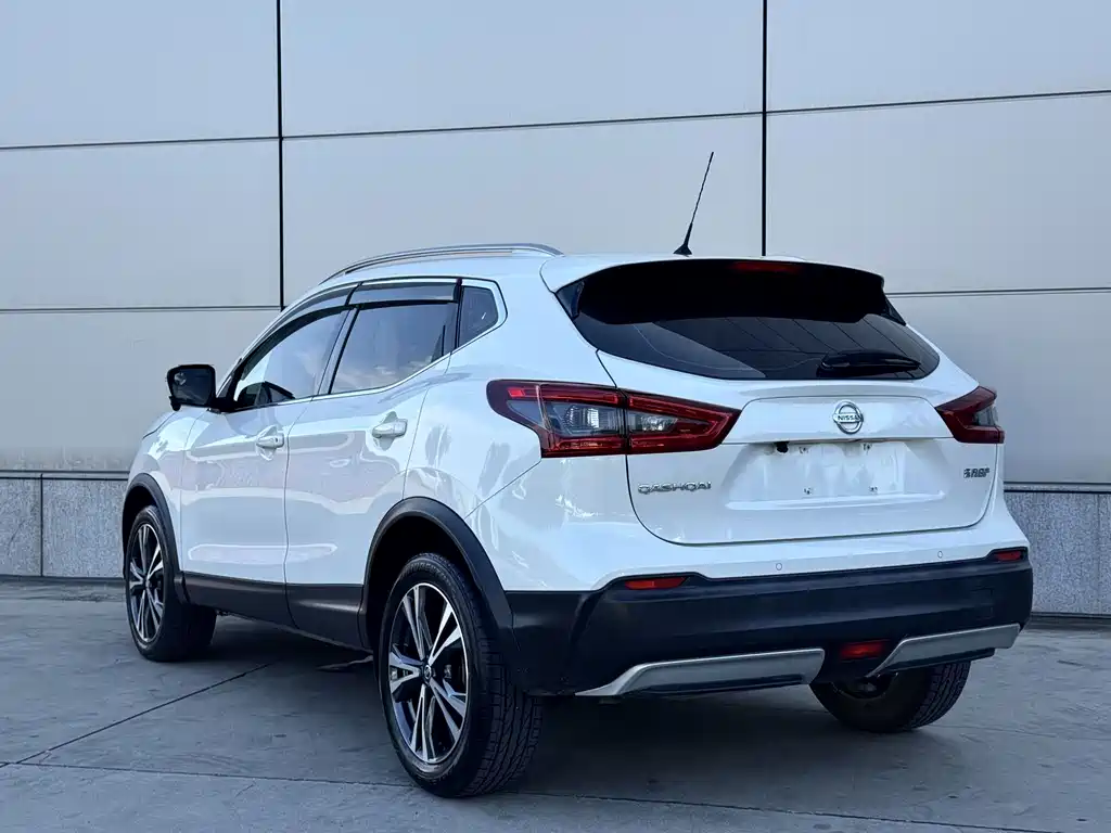Nissan Qashqai 2022 — фото 11