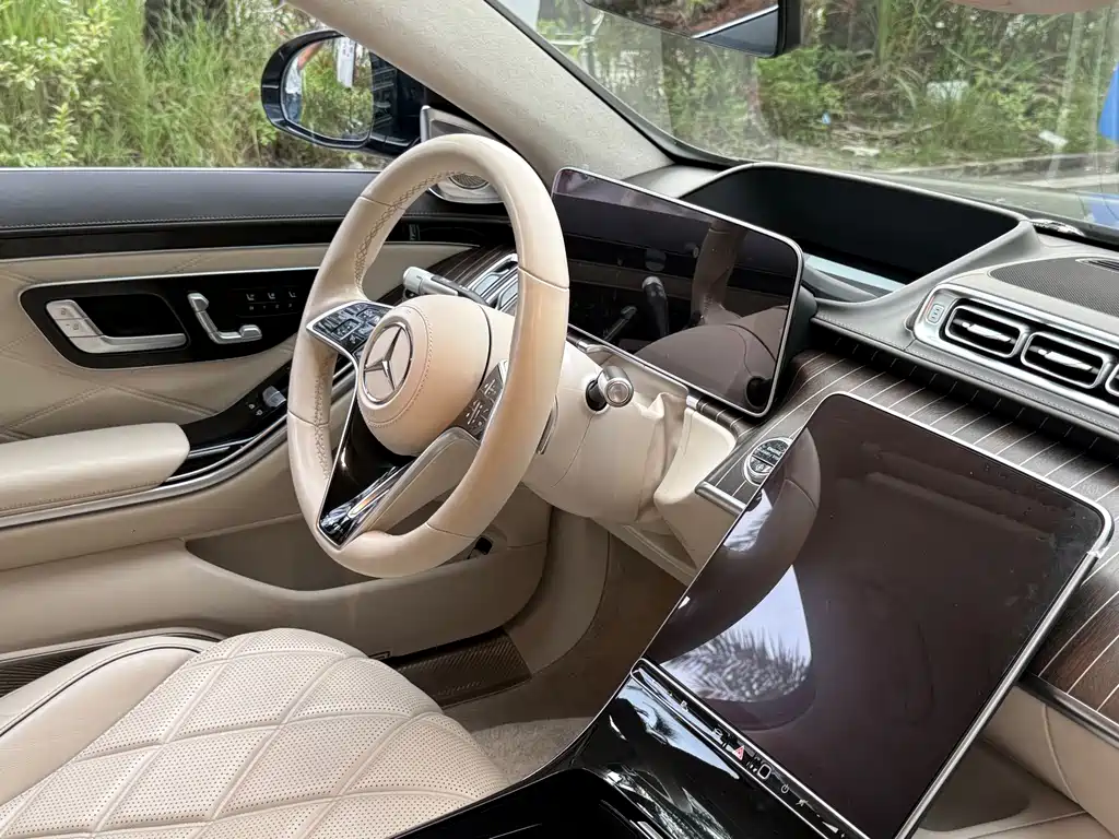 Mercedes-Benz Maybach S-Class 2023 — фото 3