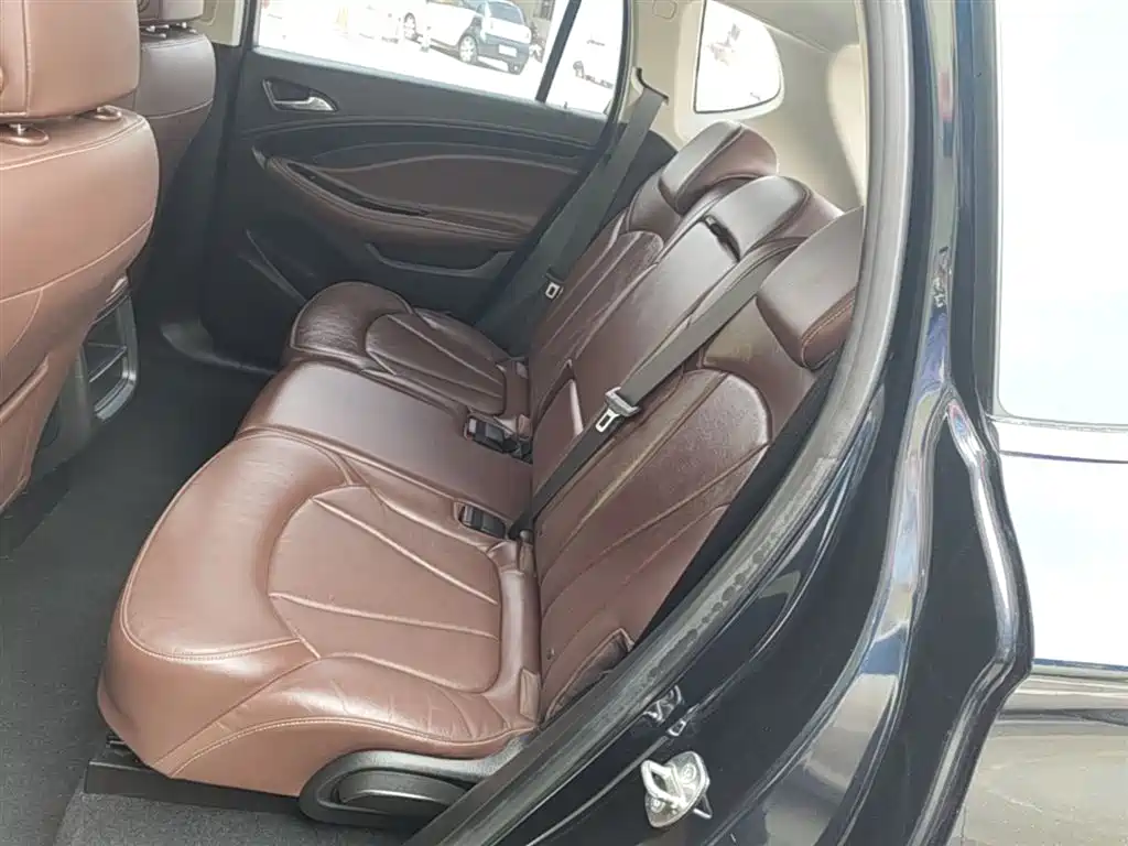 Buick Envision Plus 2020 — фото 17