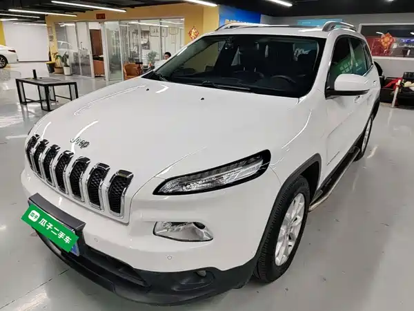 Jeep Cherokee 2016