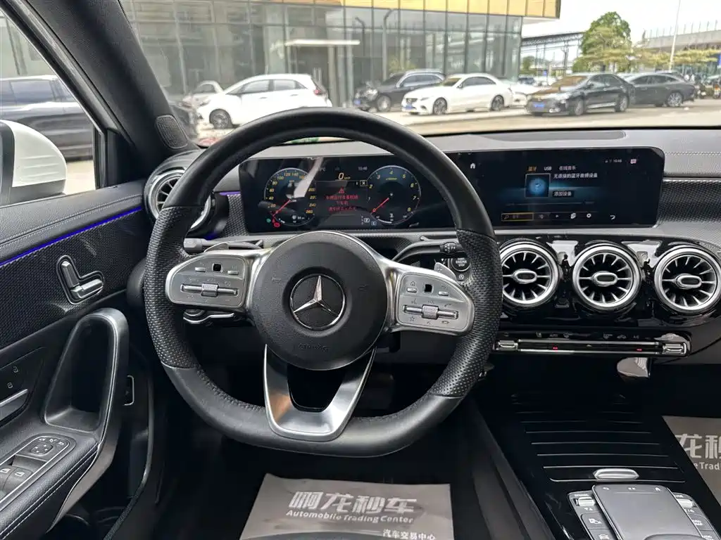 Mercedes-Benz A-Class 2021 — фото 10