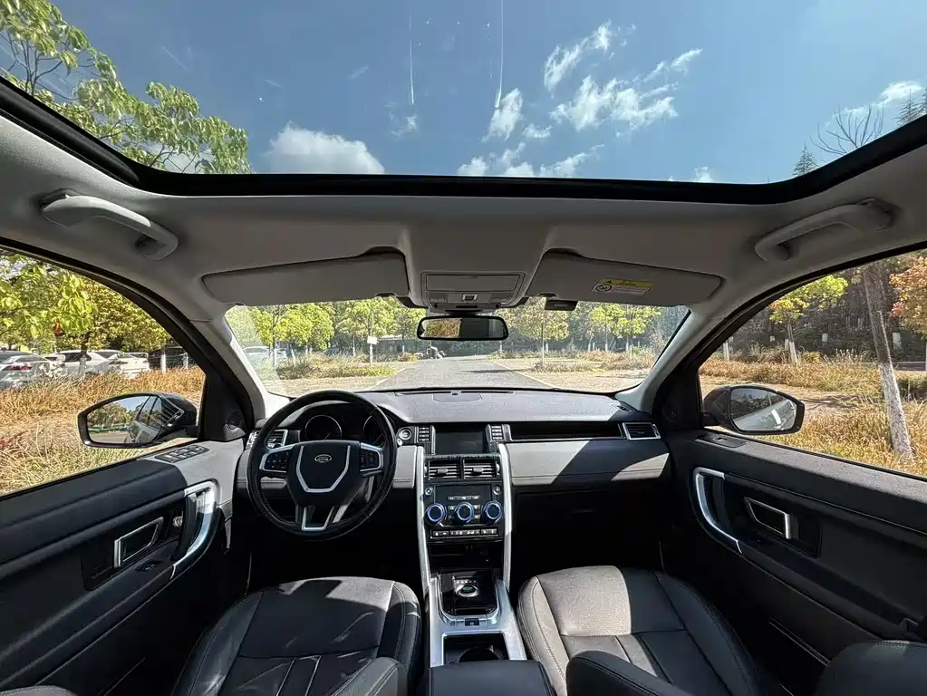 Land Rover Discovery Sport 2019 — фото 4