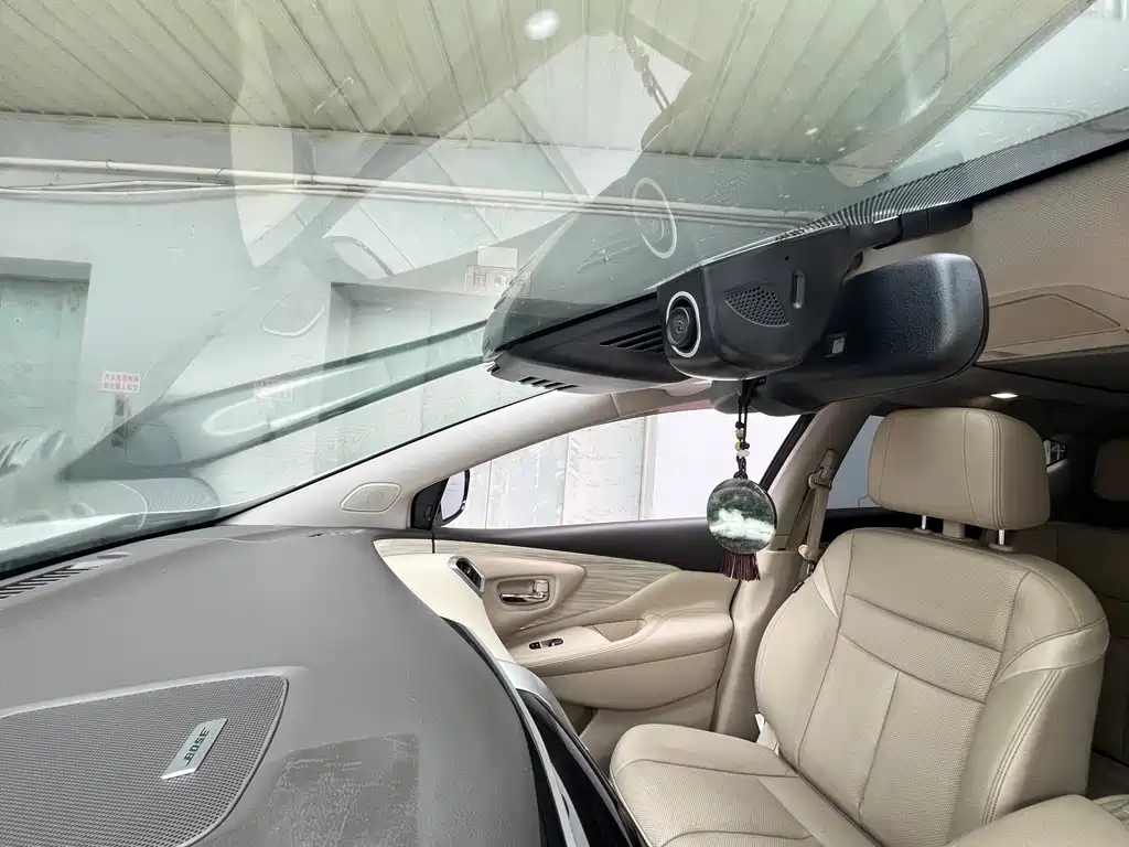 Nissan Murano 2015 — фото 15