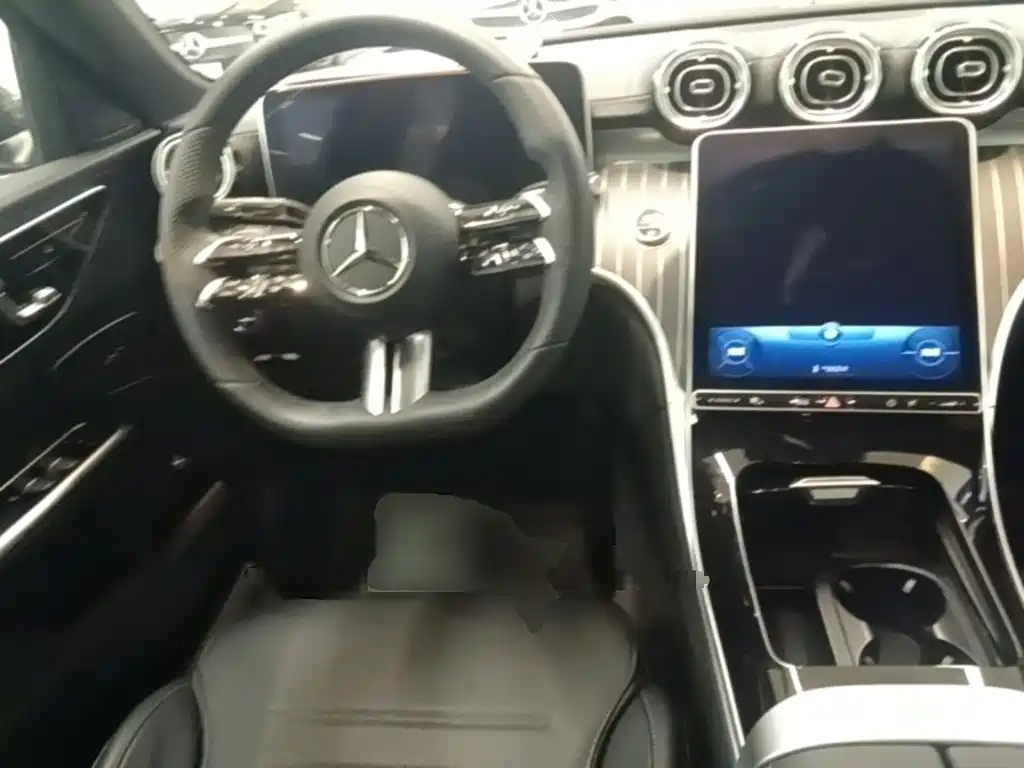 Mercedes-Benz C-Class 2022 — фото 17