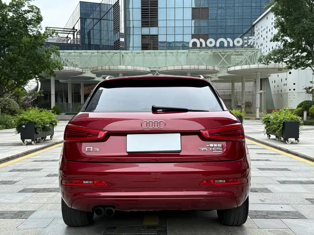 Audi Q3 2015