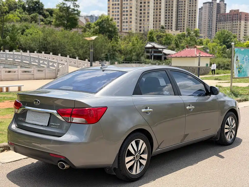 Kia Forte 2014 — фото 4