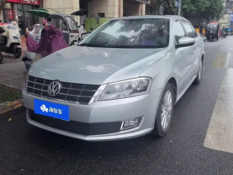 Volkswagen Lavida 2013