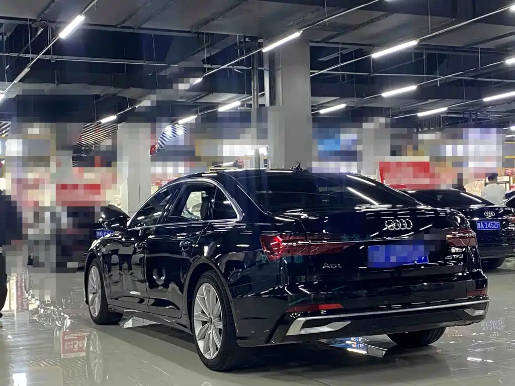 Audi A6L 2023 — фото 7