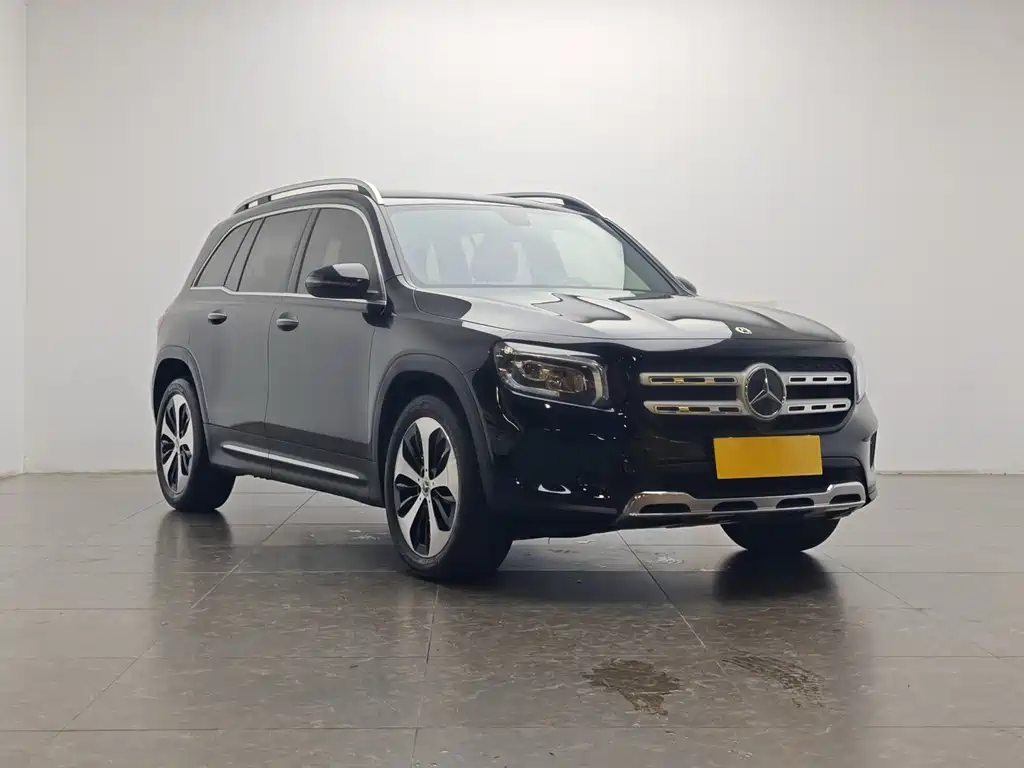 Mercedes-Benz GLB 2023