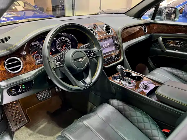 Bentley Bentayga 2017