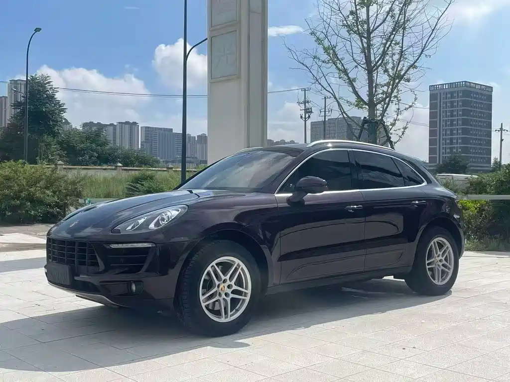 Porsche Macan 2018 — фото 1