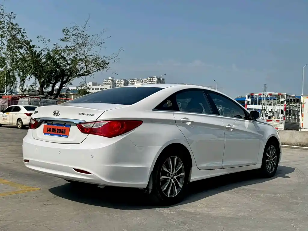 Hyundai Sonata 2013 — фото 9