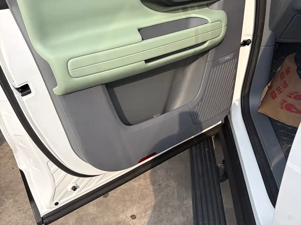 Beijing Off-Road BJ40 EREV 2025