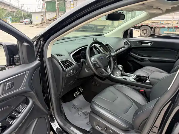 Ford Edge 2016