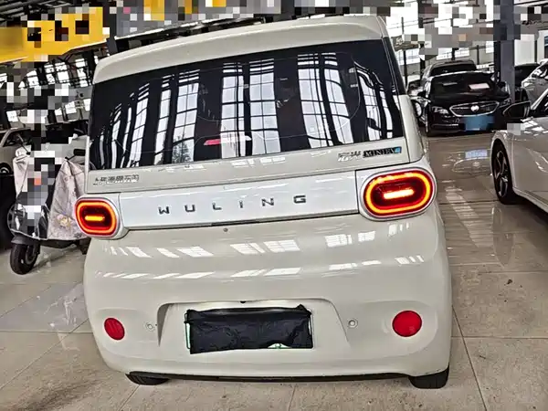 Wuling Hongguang MINIEV 2025