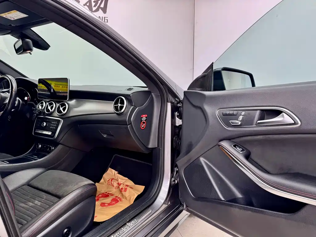 Mercedes-Benz CLA 2017 — фото 14