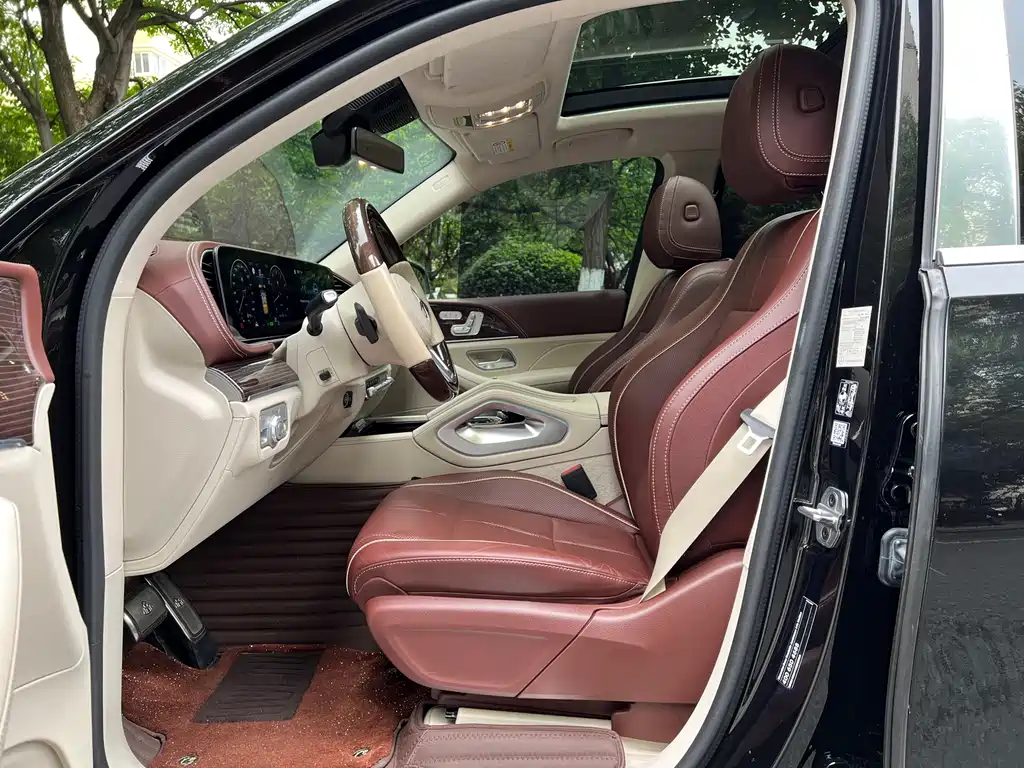 Mercedes-Benz GLS 2021