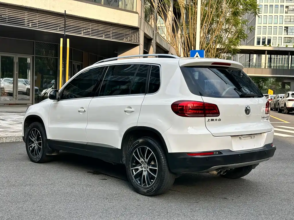 Volkswagen Tiguan 2014 — фото 6