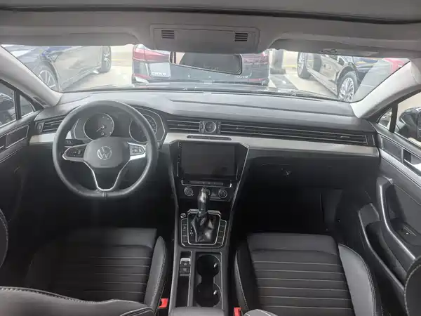 Volkswagen Magotan 2021