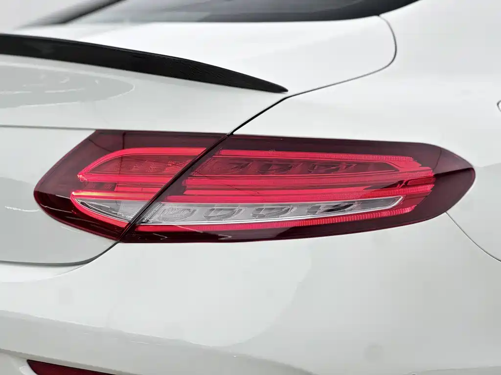 Mercedes-Benz C-Class 2016 — фото 14