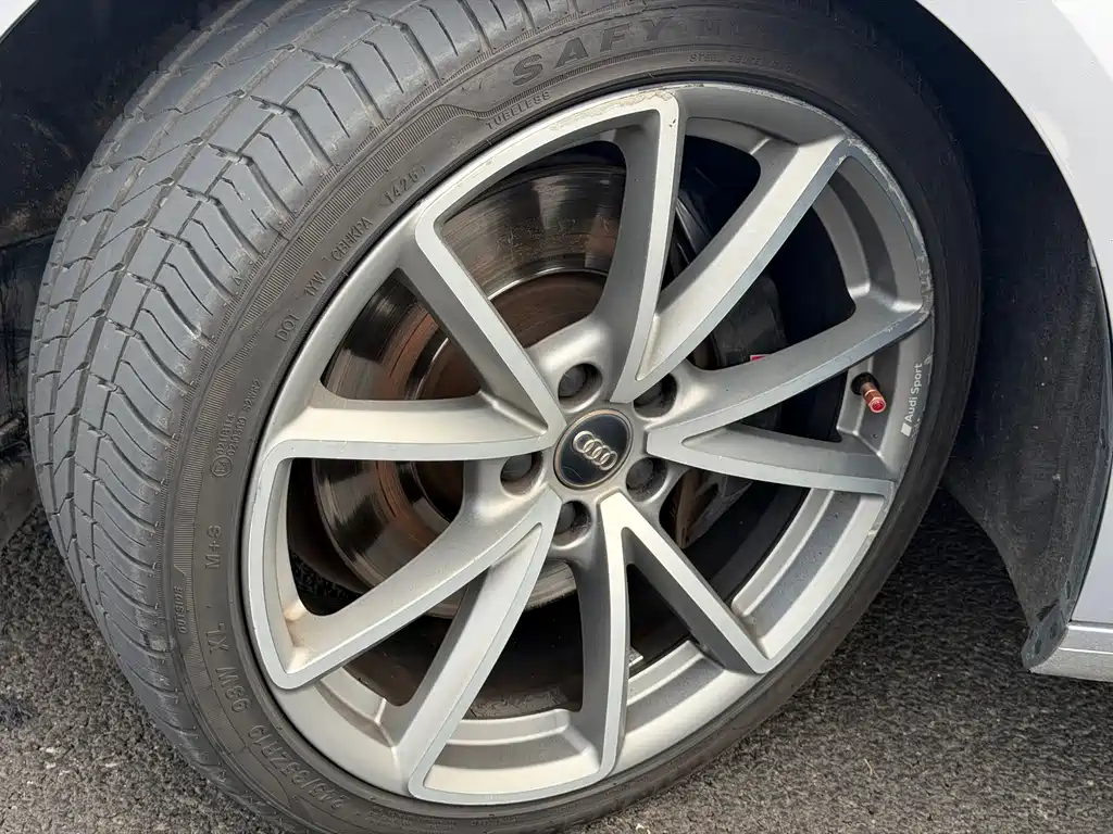Audi S4 2019