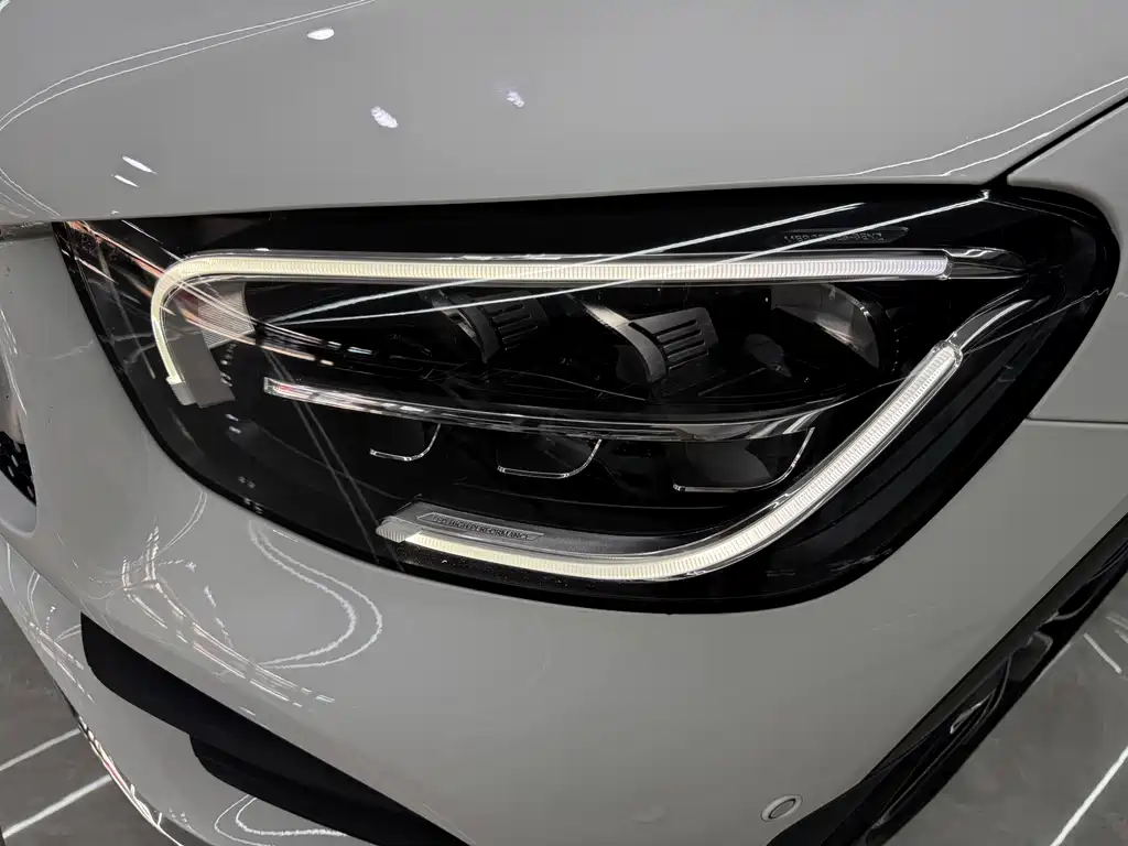 Mercedes-Benz GLC 2020 — фото 15