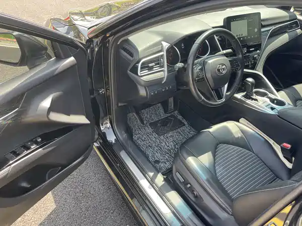 Toyota Camry 2022