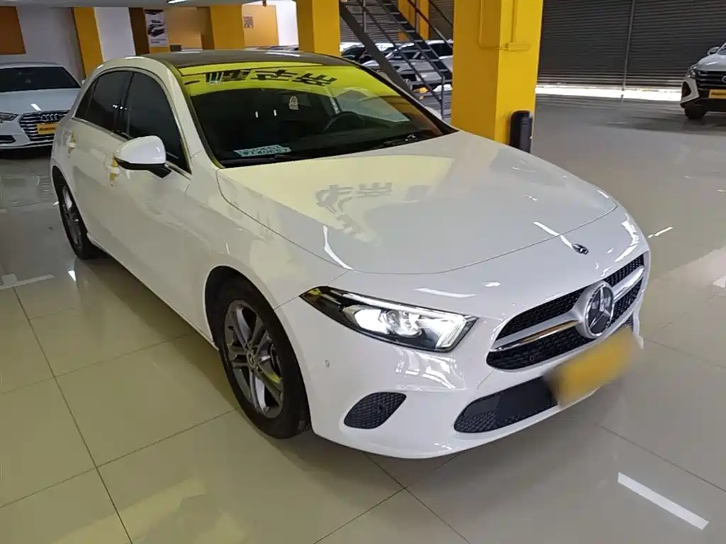 Mercedes-Benz A-Class 2020 — фото 4