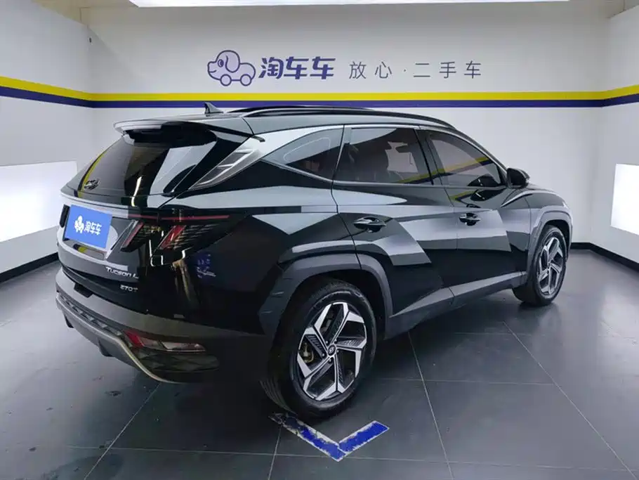 Hyundai Tucson 2023 — фото 3