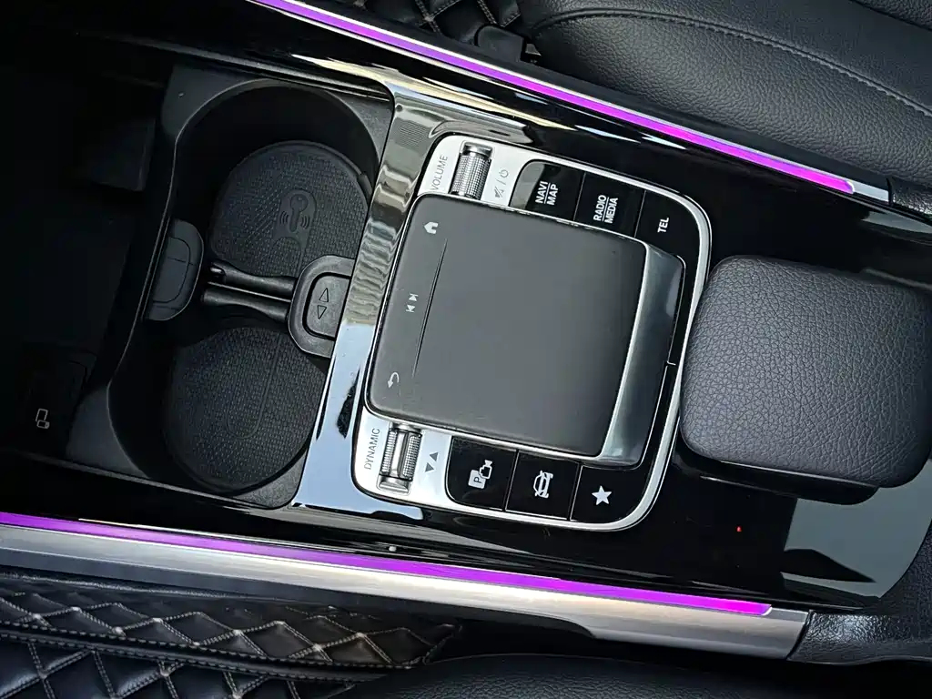 Mercedes-Benz GLB 2020 — фото 13