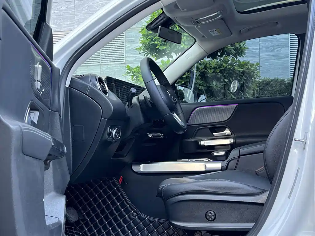 Mercedes-Benz GLB 2020