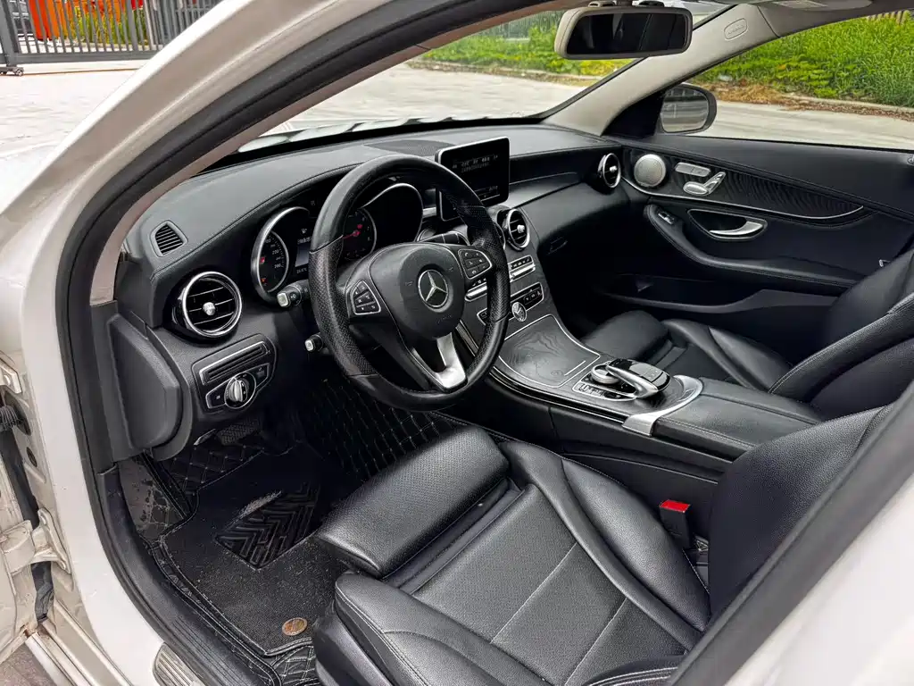 Mercedes-Benz C-Class 2016