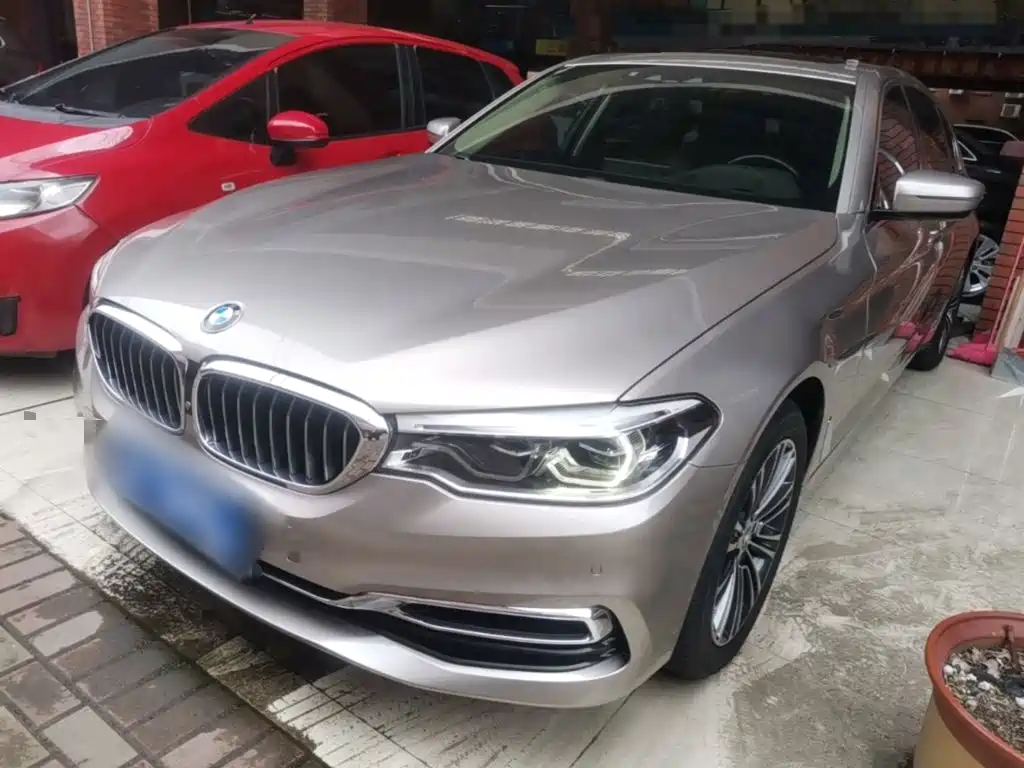 BMW 5 Series 2019