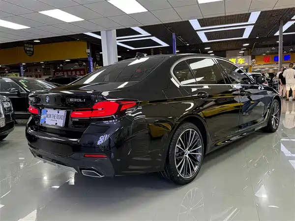 BMW 5 Series 2022