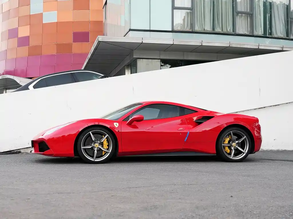 Ferrari 488 2017 — фото 2