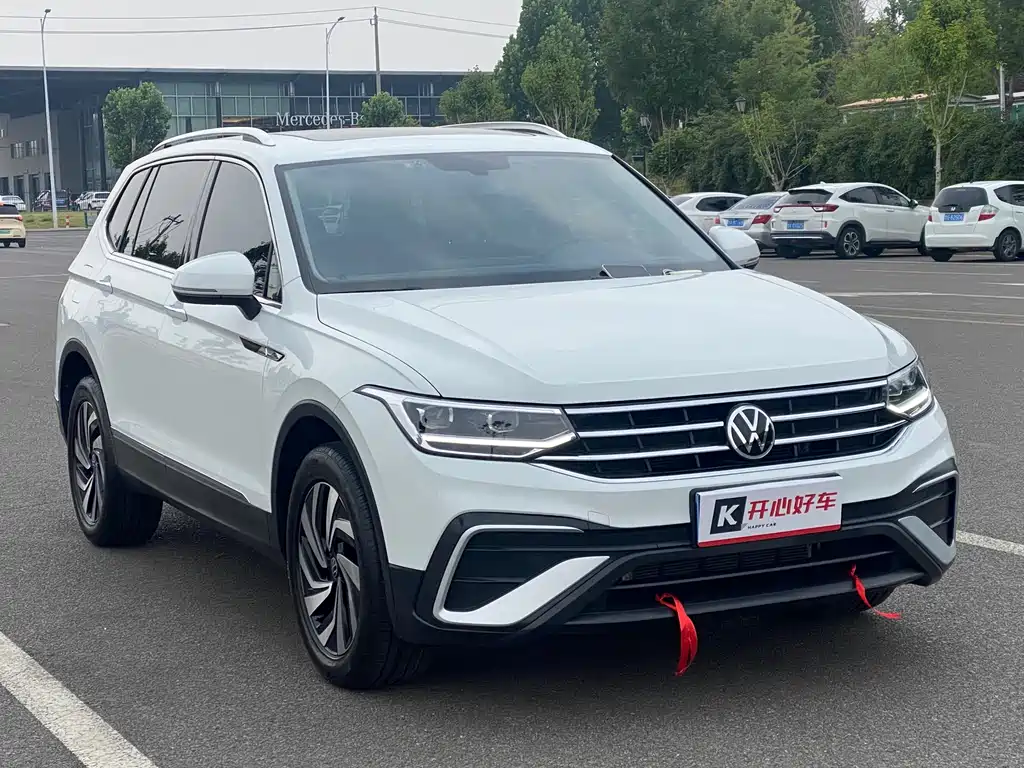 Volkswagen Tiguan L 2023