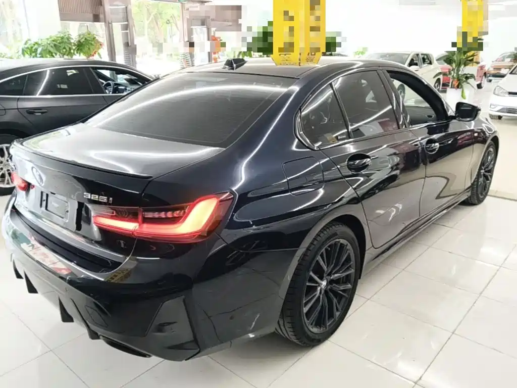 BMW 3 Series 2023