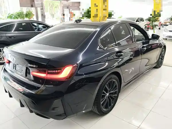 BMW 3 Series 2023