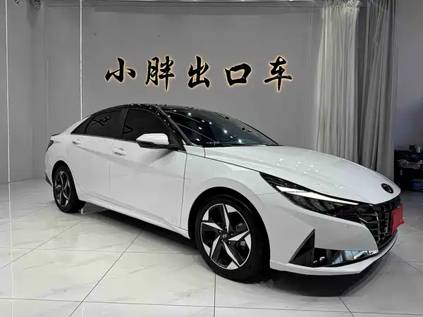 Hyundai Elantra 2023