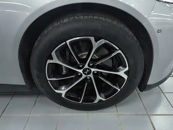 XPeng P7 2021
