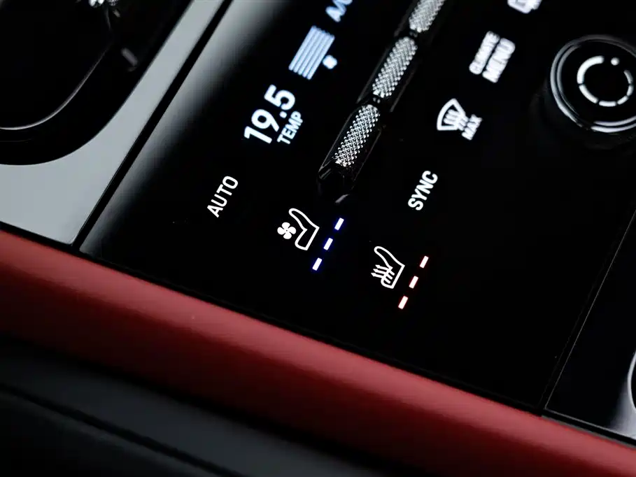Porsche Cayenne 2026 — фото 26