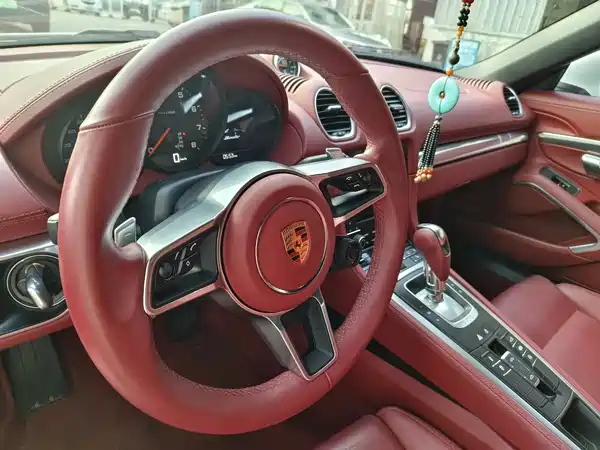 Porsche 718 2022