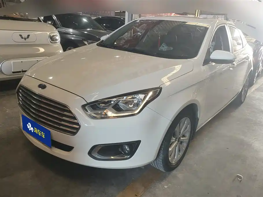 Ford Escort 2017