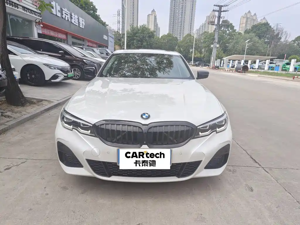BMW 3 Series 2020