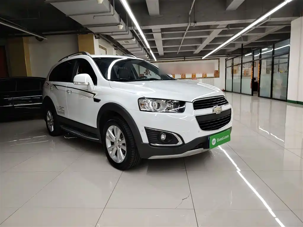 Chevrolet Captiva 2017 — фото 7
