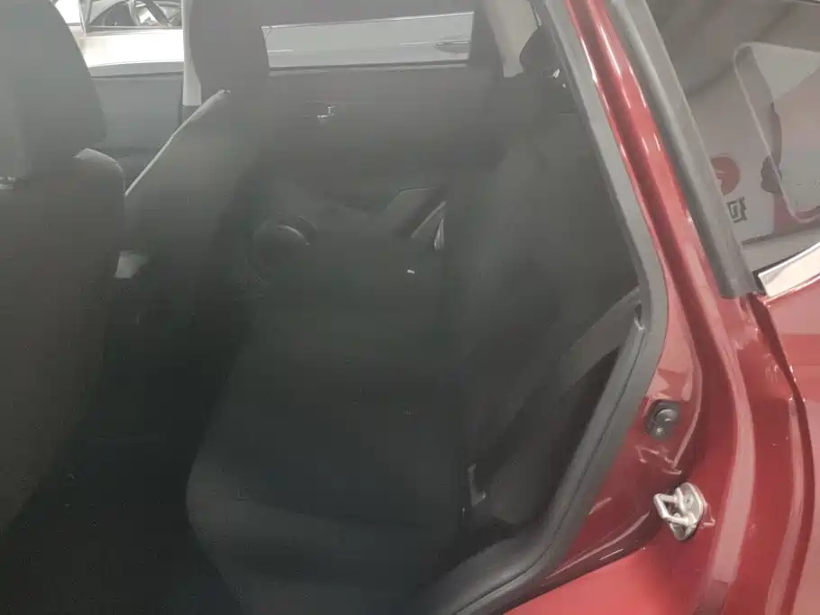 Nissan Qashqai 2015 — фото 11