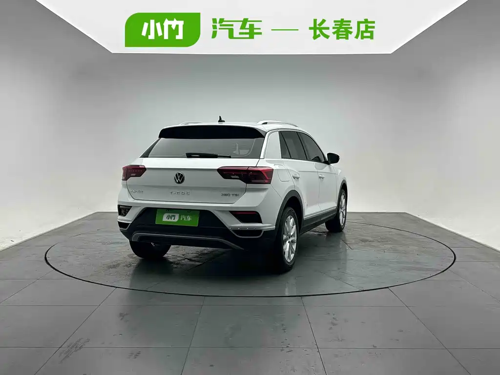Volkswagen T-Roc 2023