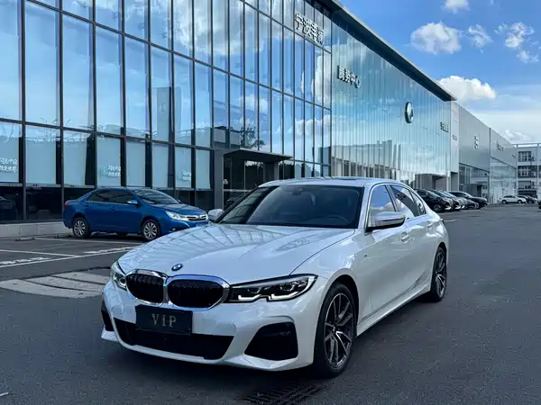 BMW 3 Series 2021